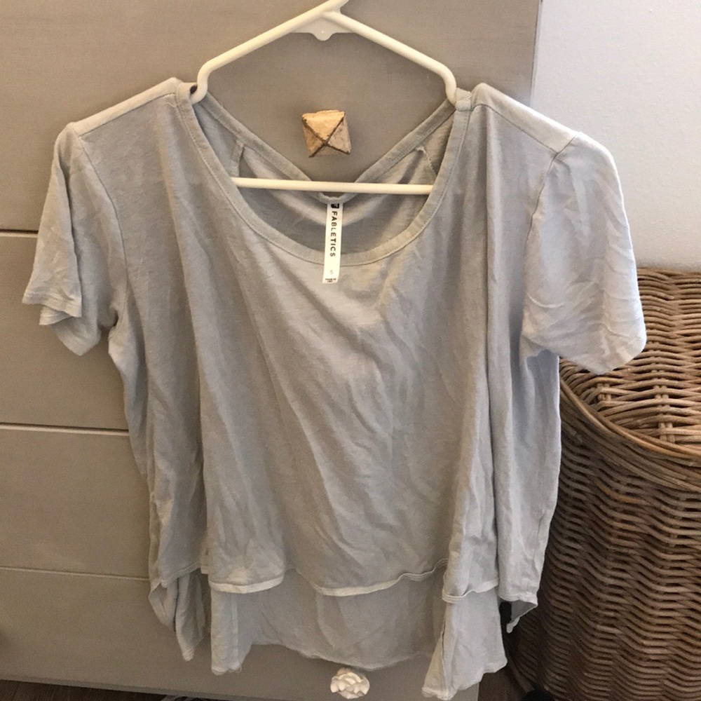 Fabletics high low shirt
